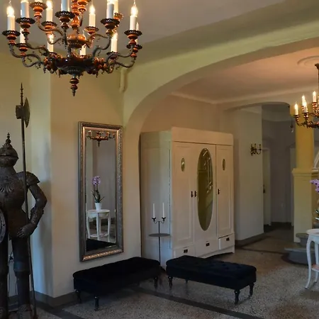 Herrenhaus Kunzwerda Bei - Aparthotel, Boardinghouse, Wohnen Auf Zeit Apartment Torgau