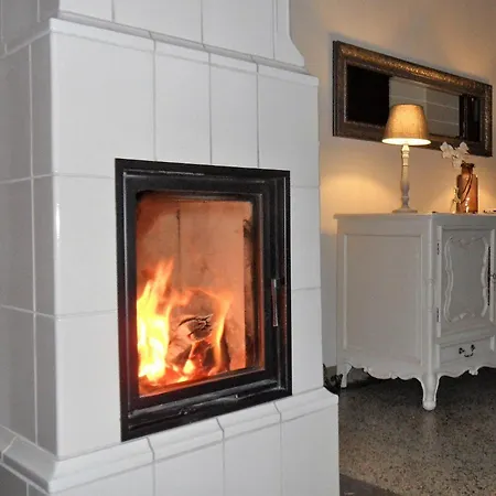 Herrenhaus Kunzwerda Bei - Aparthotel, Boardinghouse, Wohnen Auf Zeit 3* Torgau